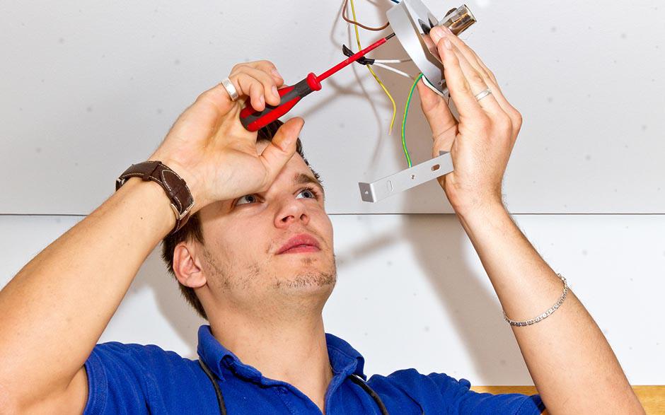 électricien à domicile Cergy